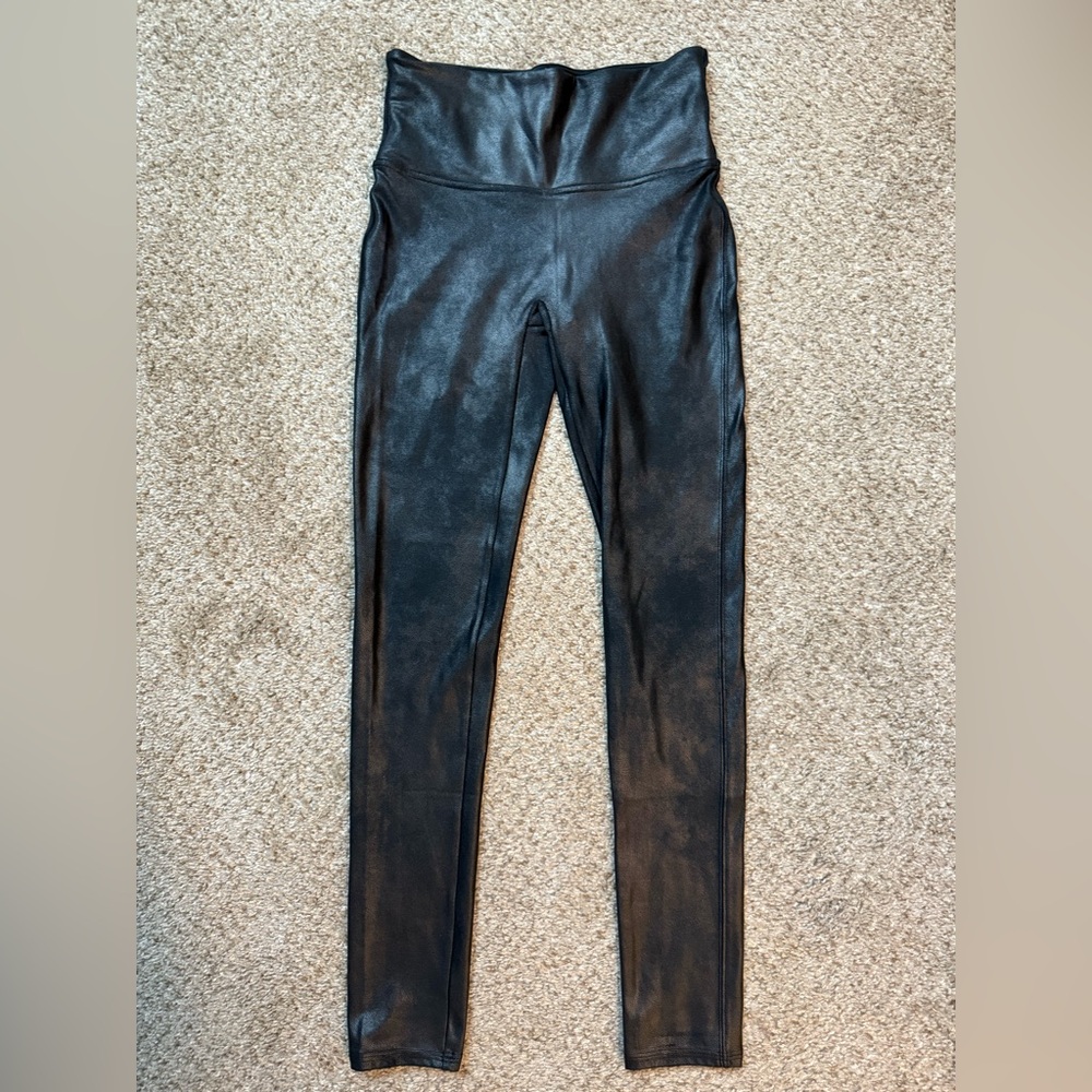 SPANX Faux Leather Leggings Black High Rise S Petite Shaping Pull On EUC